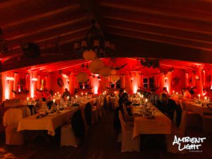 ambiente Beleuchtung in Rot-Orange von Forsthof Almhütte